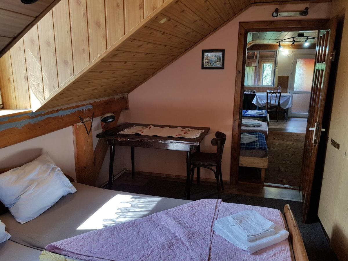 Hompot Accommodation Deva Eksteriør bilde