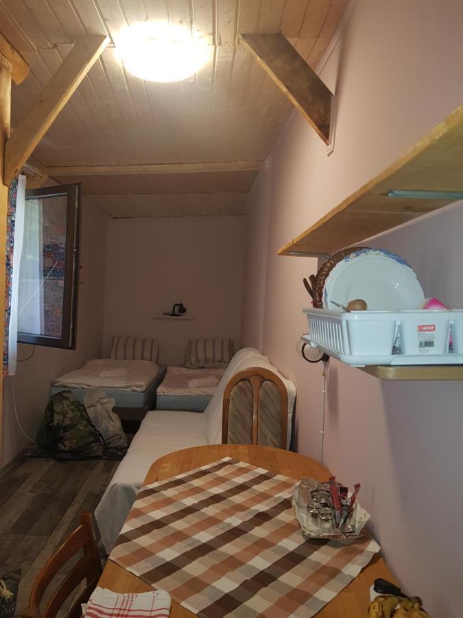 Hompot Accommodation Deva Eksteriør bilde