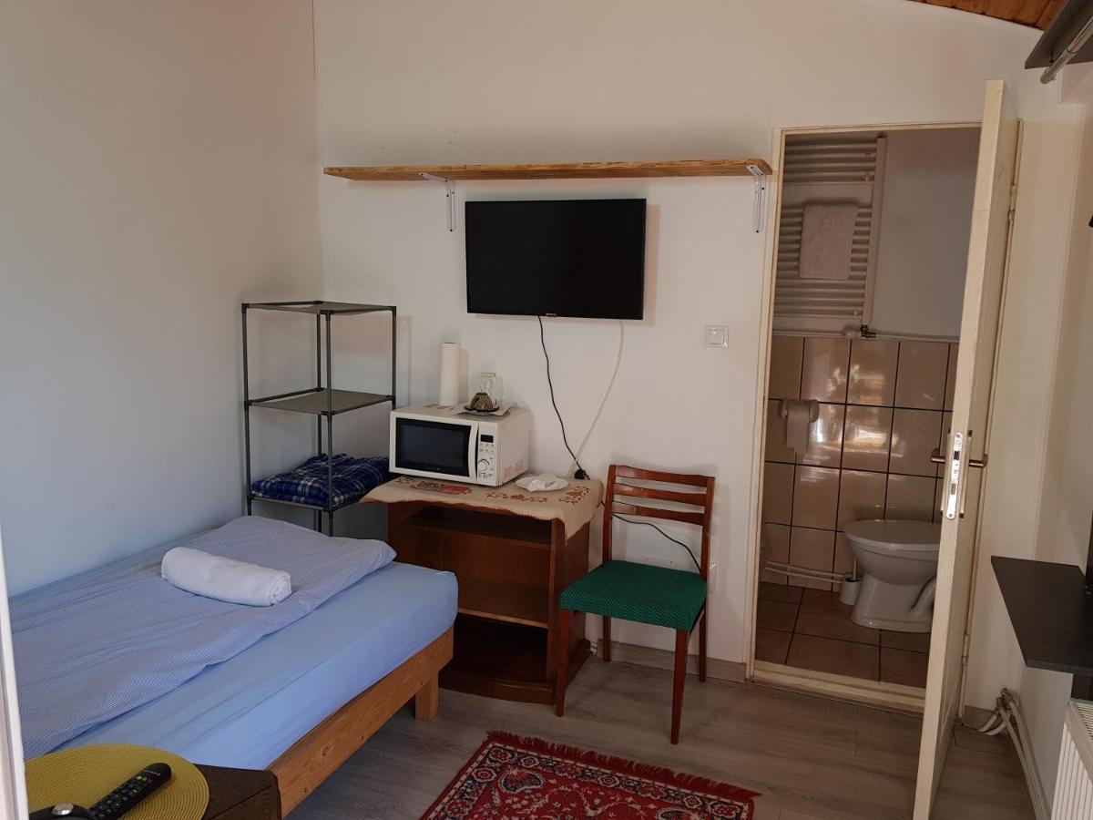 Hompot Accommodation Deva Eksteriør bilde
